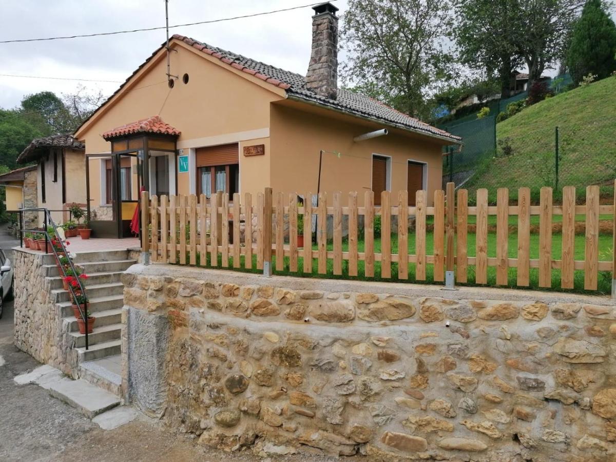 La Casina De La Bisa Villa Soto de las Duenas Exterior foto